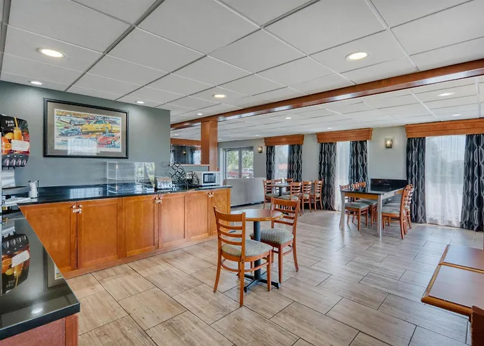 Surestay Hotel By Best Western Bowling Green North