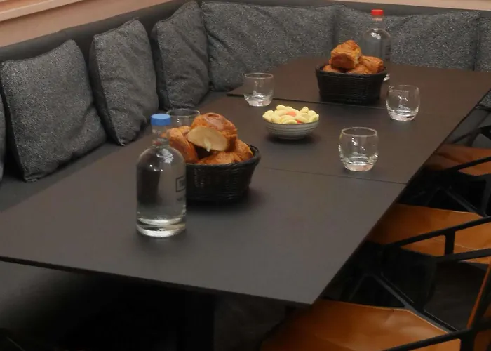 Tribe Paris Batignolles