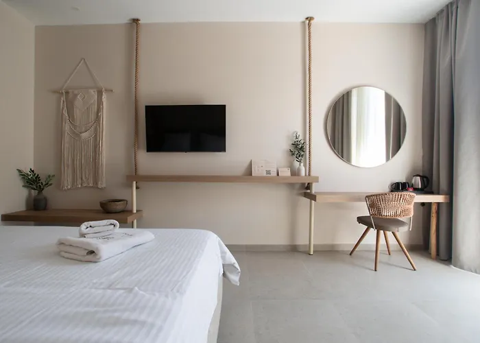 Hotels in Plataria