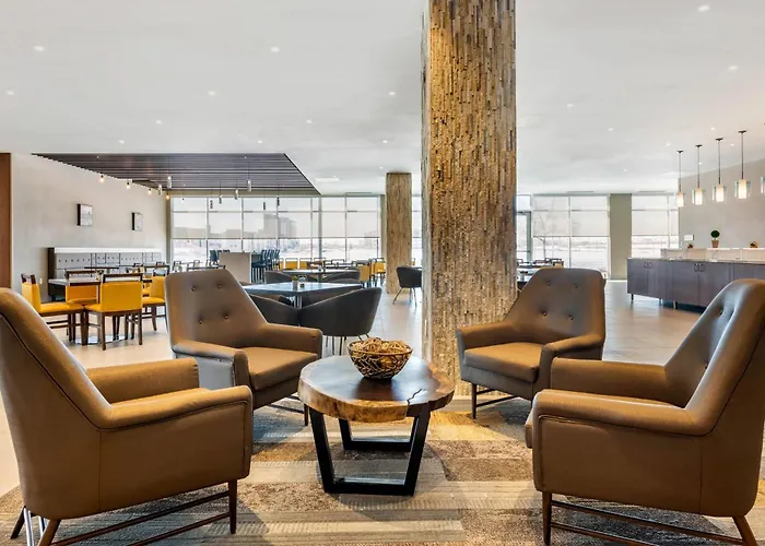 Bloomington Hotels