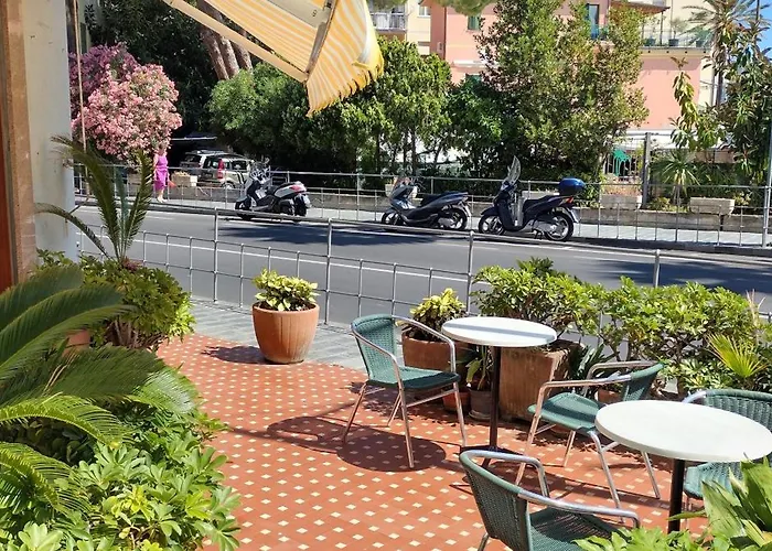 Affittacamere Montecarlo Laigueglia