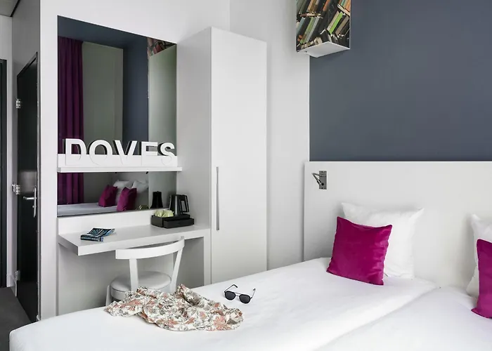 Ibis Styles Amsterdam Amstel Hotel