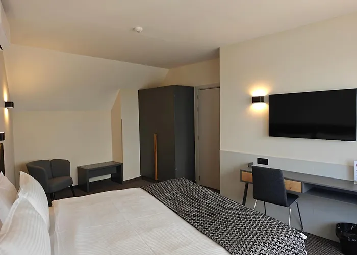 Jasmin Hotel