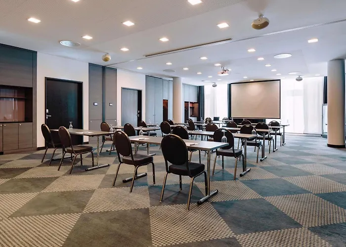 MÖVENPICK Hotel Stuttgart Airport Leinfelden-Echterdingen