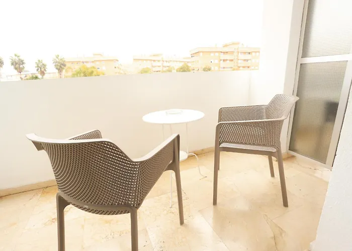 Hotels in El Higueron