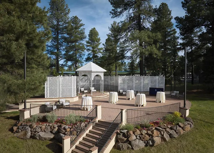 Doubletree By Hilton Hotel Flagstaff