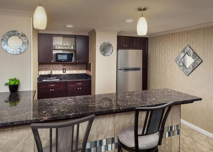 Cherry Hill Hotels for Romantic Getaway