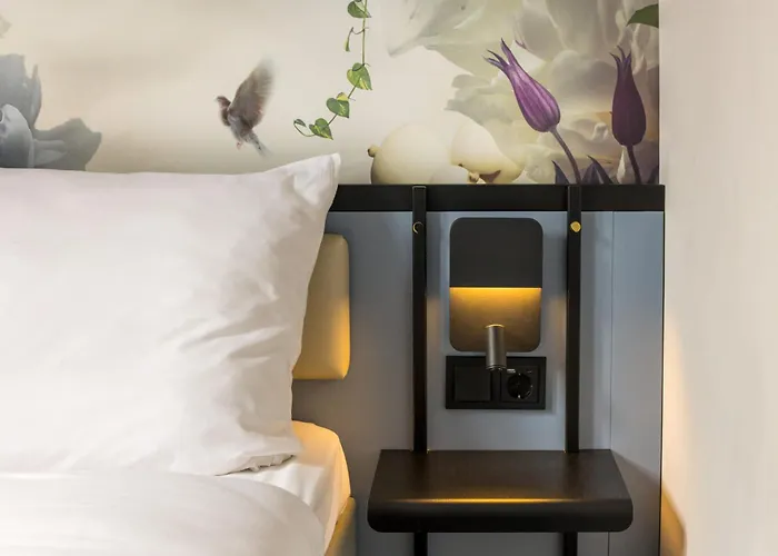 Dutch Design Hotel Vondelpark Amsterdam