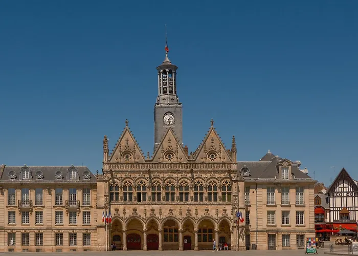 Hotel ibis Saint Quentin Basilique