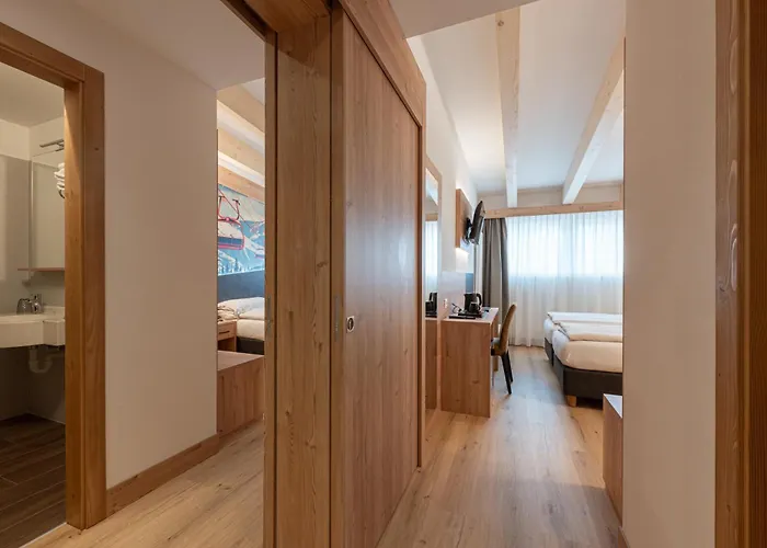 Hotel Alpen
