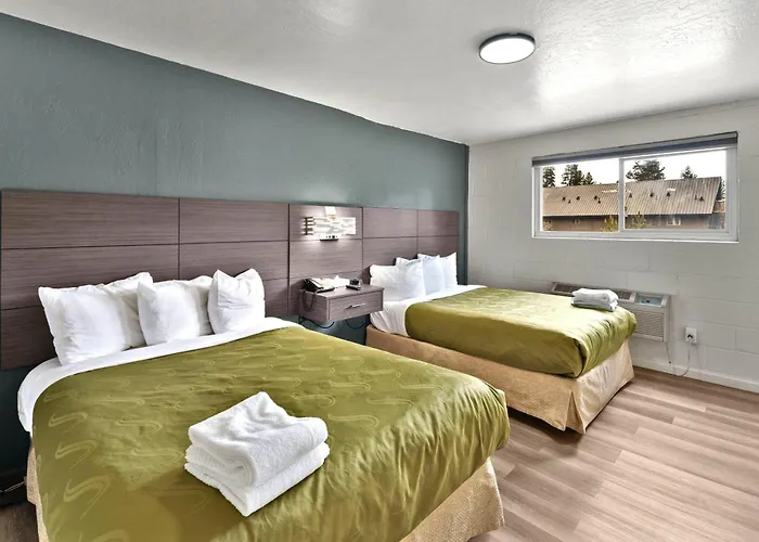 Econo Lodge Inn & Suites Heavenly Village Area