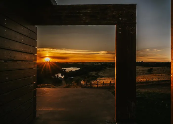 Herdade Da Cortesia Hotel Aviz