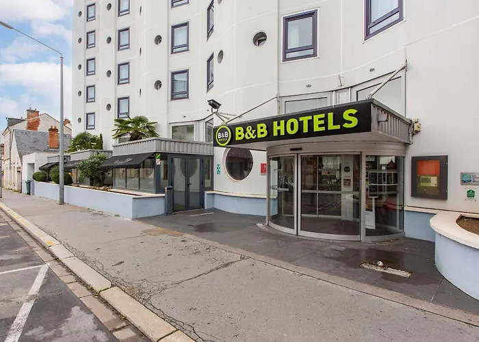 B&B Hotel Orleans Centre Foch