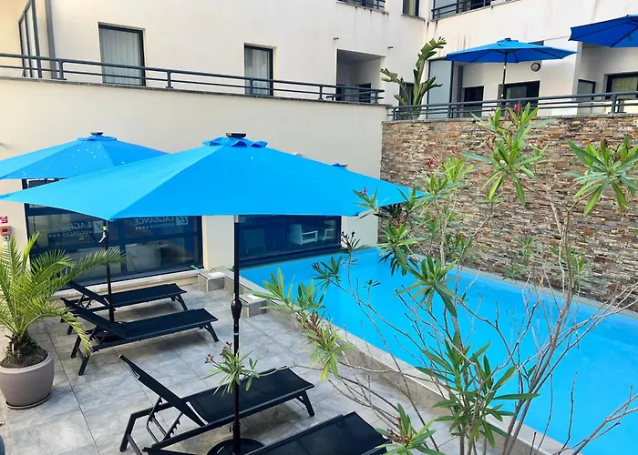 Lagrange Vacances Les Patios Eugénie