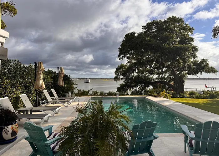 Waterway Bed & Breakfast Charleston