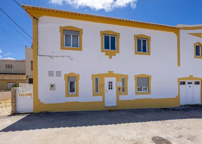 Local Guesthouse