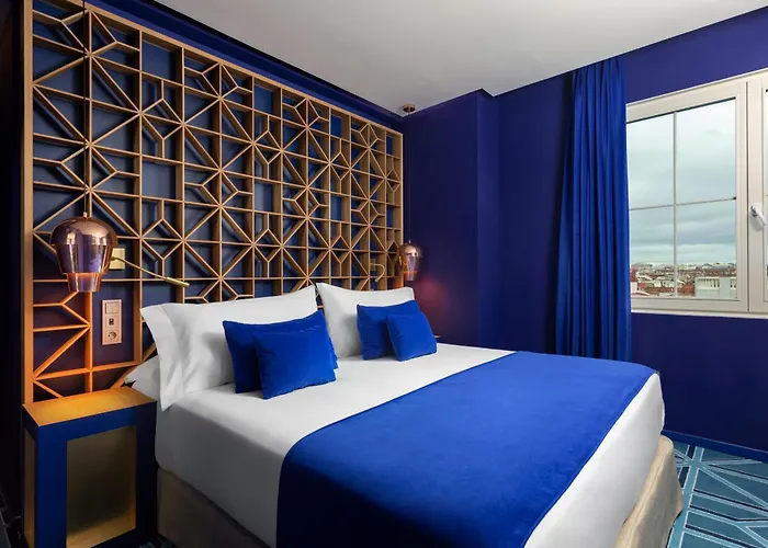 Room Mate Macarena – Gran Vía Madri