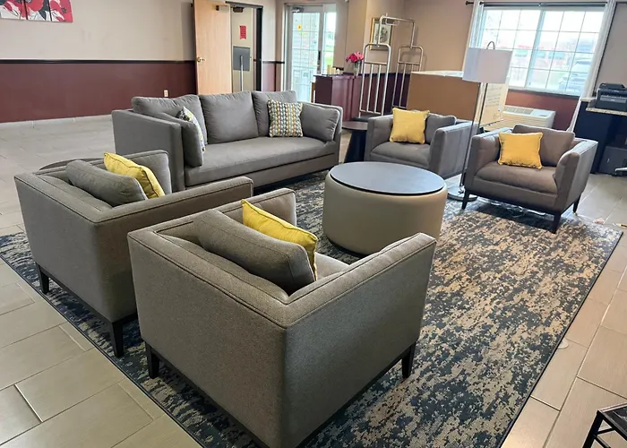 Dodgeville Hotels