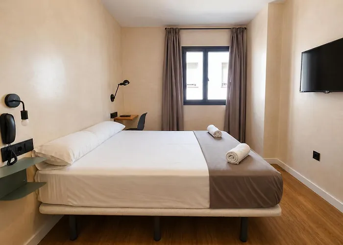 Hotel San Vicente - Centro Playa Conil De La Frontera