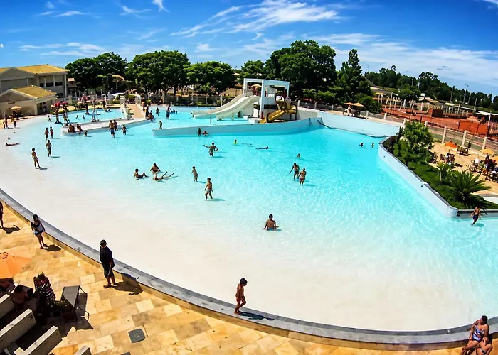 L'acqua diRoma Oficial - Suíte Confortáveis Diversão Garantida Caldas Novas