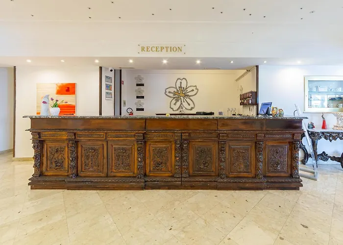 Hotel Sakura Torre del Greco