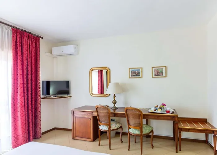 Hotel Sakura Torre del Greco