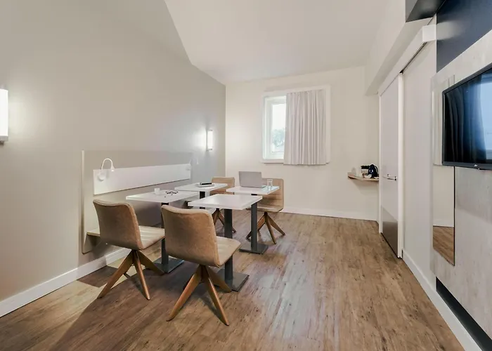 Ibis Budget Farroupilha