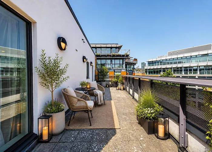 Zinc House Farringdon By Dmontrio Londres