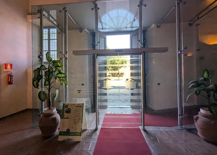 Domus Sessoriana Bed and Breakfast Rome