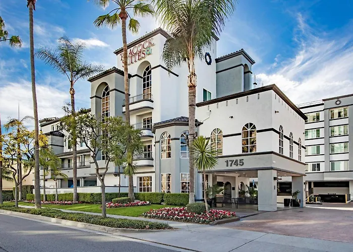 Peacock Suites Anaheim
