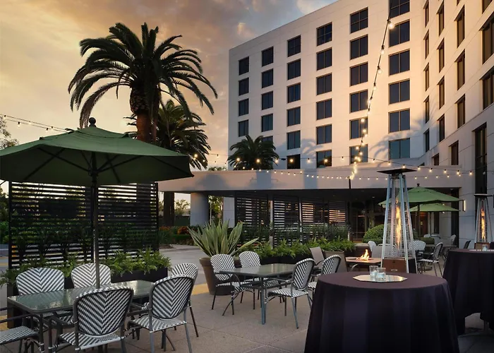 Doubletree By Hilton Irvine Spectrum