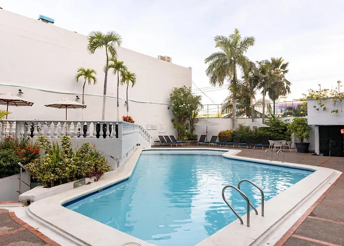 Hotel Faranda Express Puerta Del Sol Barranquilla, A Member Of Radisson Individuals