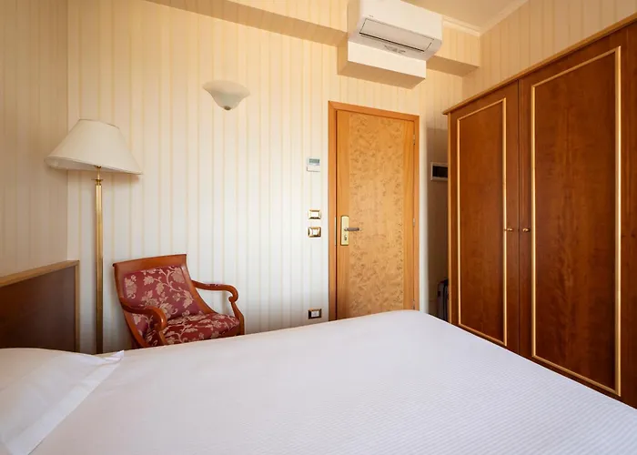 Hotel Byron Rimini