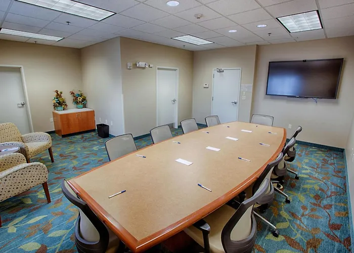Candlewood Suites Fargo-North Dakota State University By Ihg