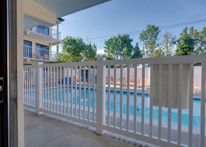 The Bay Resort Dewey Beach