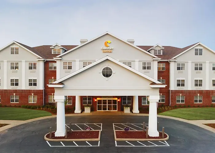 Comfort Suites Milwaukee Airport Oak Creek