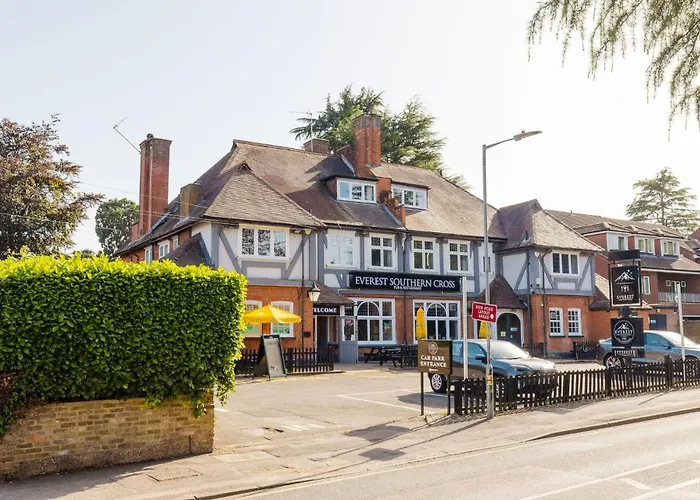 Southern Cross Watford 