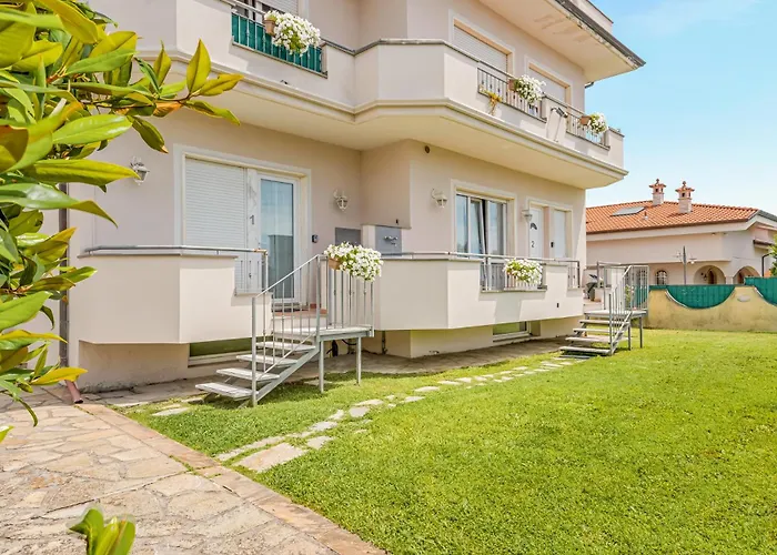 Hotel La Perla Marina di Massa