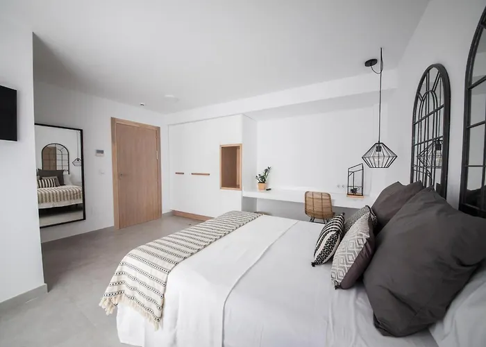 Hostal Cervantes Playa Garrucha