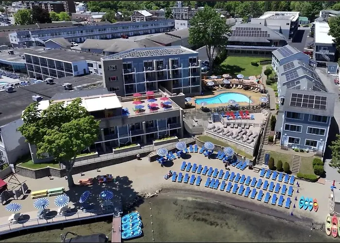 Surfside On The Lake Lake George