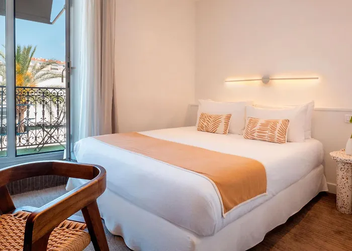 Hotel Crisol Lumière Cannes