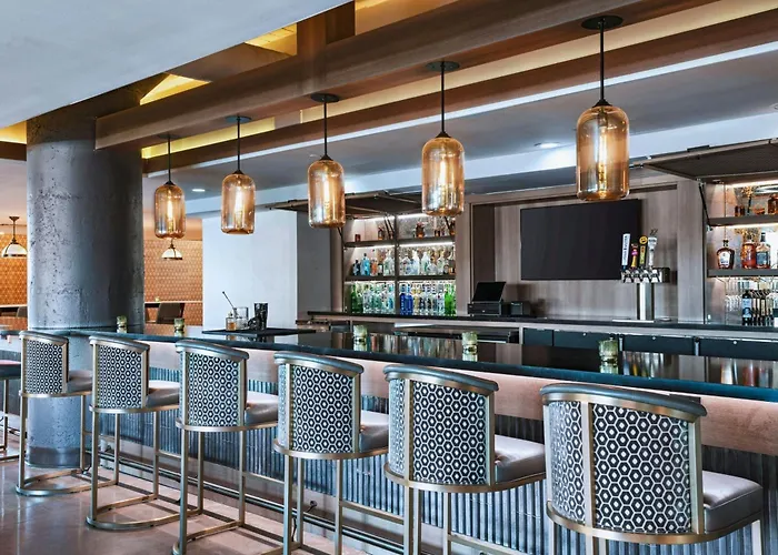 Fairfield Inn & Suites By Marriott Dallas Downtown