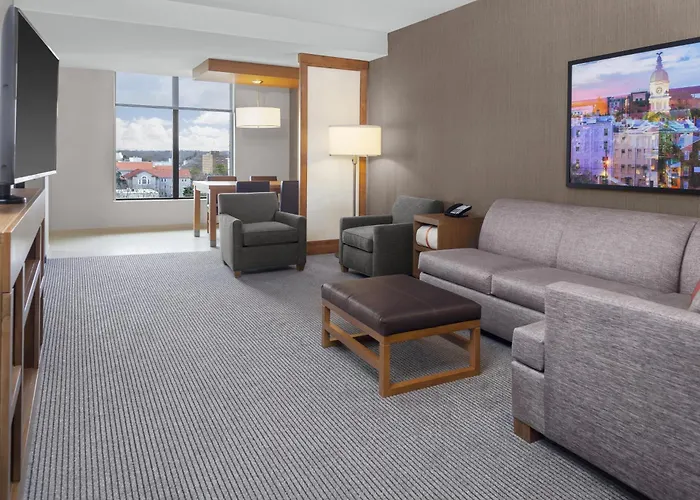 Hyatt Place Athens Downtown
