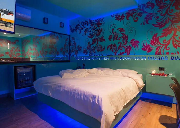 Tout Motel (Adults Only)