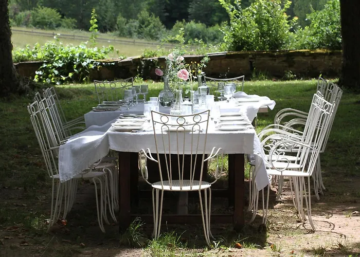 Chambre d'hôtes chez Johannes et Adèle Lissac-sur-Couze