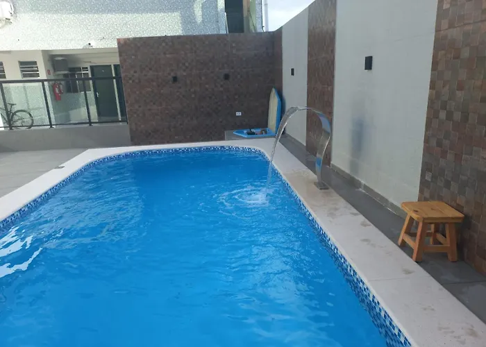 Hotéis de Pontal do Paraná