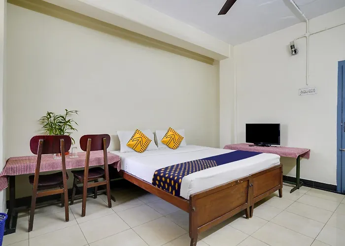 Spot On Swagath Tourist Home