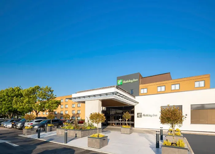 Eastleigh Hotels