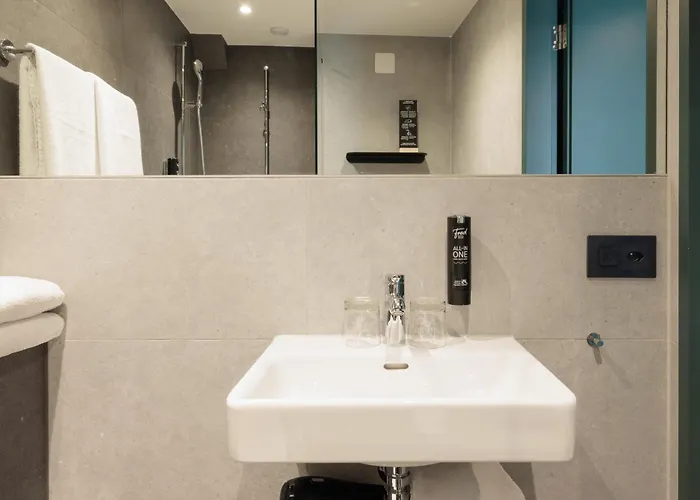 Fred Hotel Leonhardstrasse - Mobile Check-In Zurich