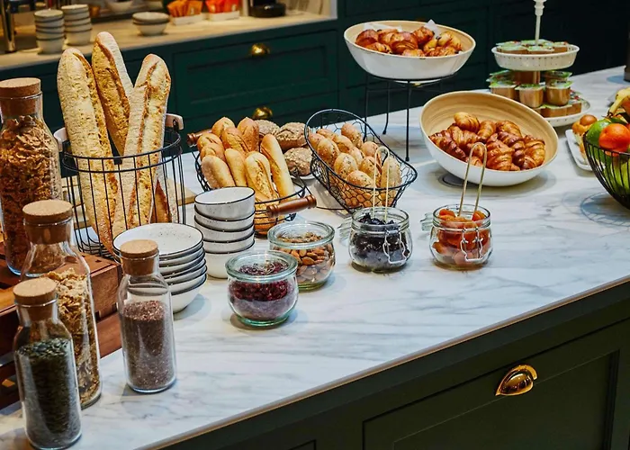Mercure Versailles Chateau